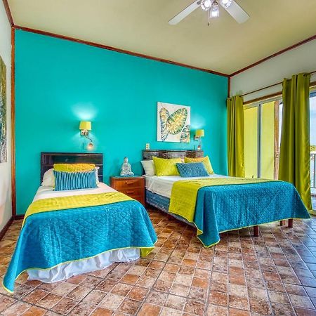 Los Balcones Over The Sea Hotel Bocas del Toro ภายนอก รูปภาพ