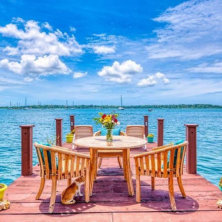 Los Balcones Over The Sea Hotel Bocas del Toro ภายนอก รูปภาพ