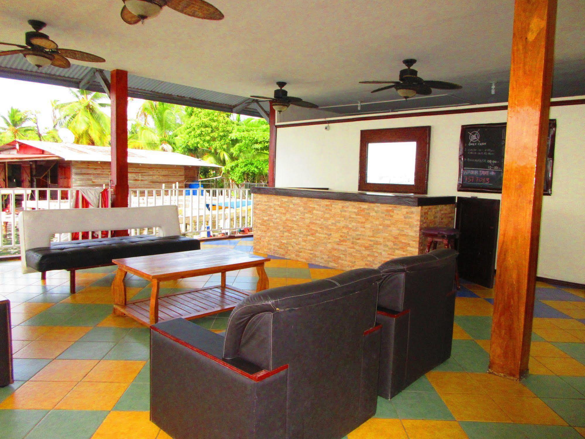 Los Balcones Over The Sea Hotel Bocas del Toro ภายนอก รูปภาพ