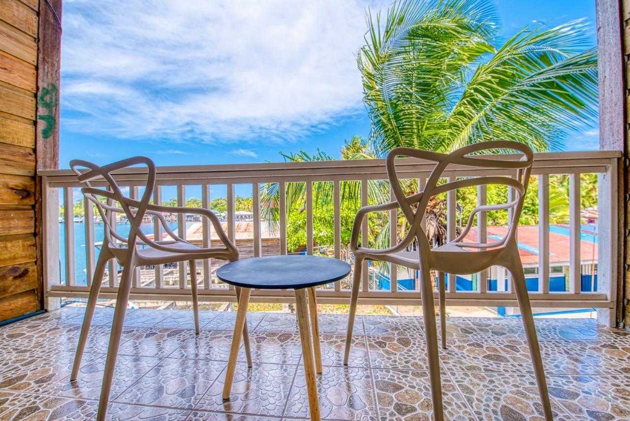 Los Balcones Over The Sea Hotel Bocas del Toro ภายนอก รูปภาพ
