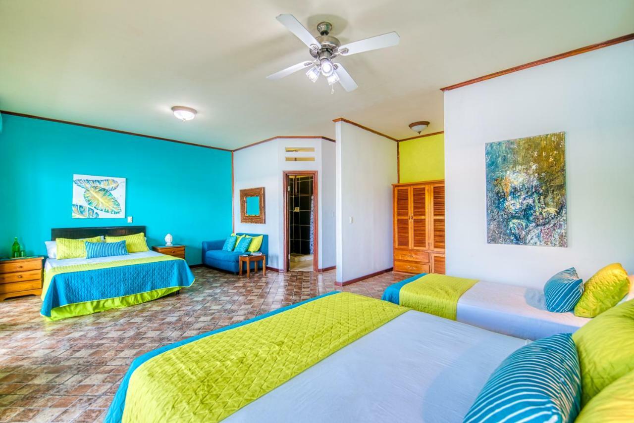 Los Balcones Over The Sea Hotel Bocas del Toro ภายนอก รูปภาพ