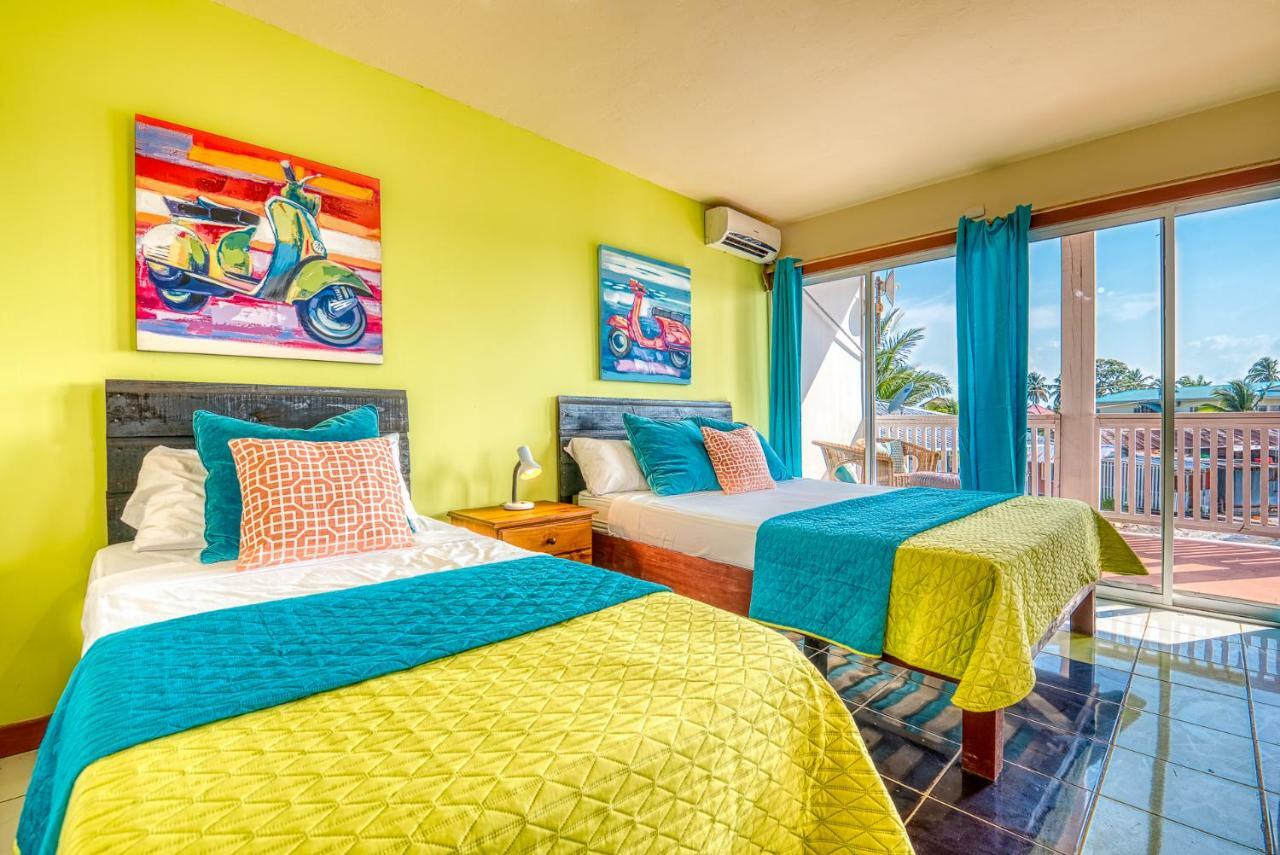 Los Balcones Over The Sea Hotel Bocas del Toro ภายนอก รูปภาพ